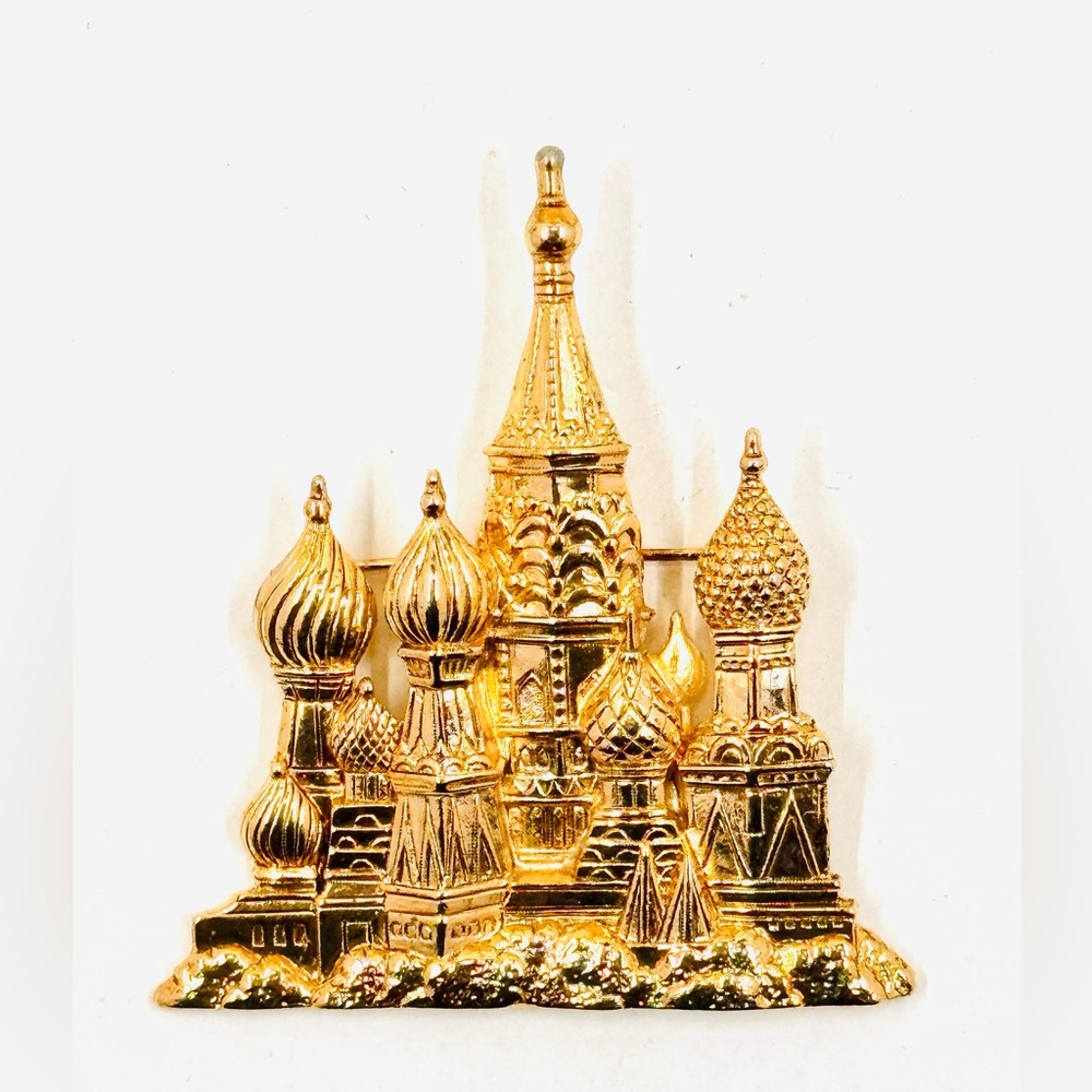 JJ Jonette Rare Vintage Gold Tone St Basils Cathedral Brooch 2.75”X2.5”